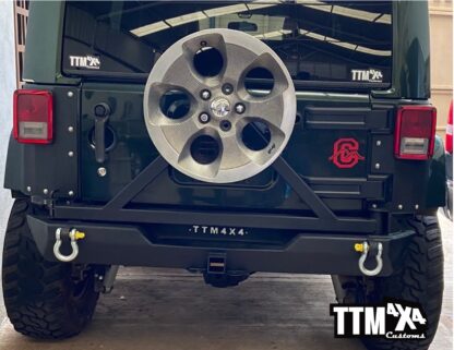 Defensa Trasera jk con porta llanta TTM4x4customs